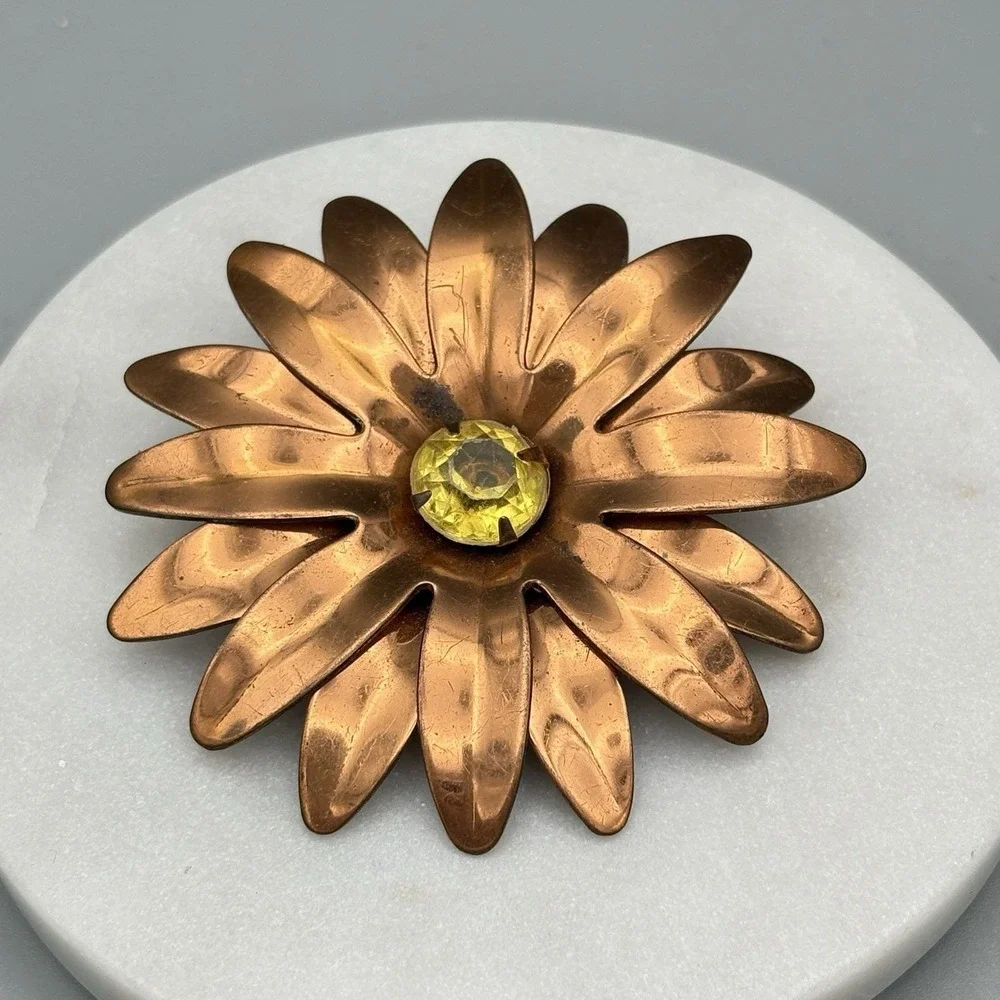 Vintage Copper Flower Brooch Pin Yellow Stone Daisy Dimensional Pop Art